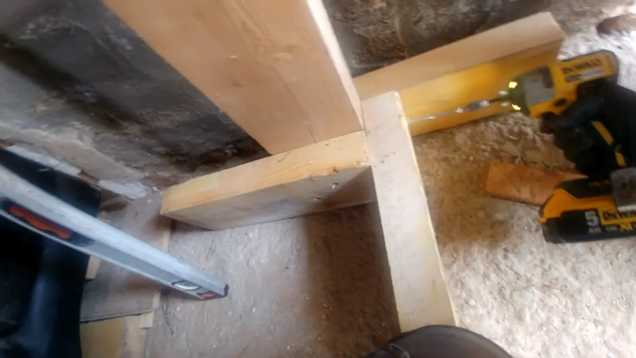 Caler les pieds — vue 2