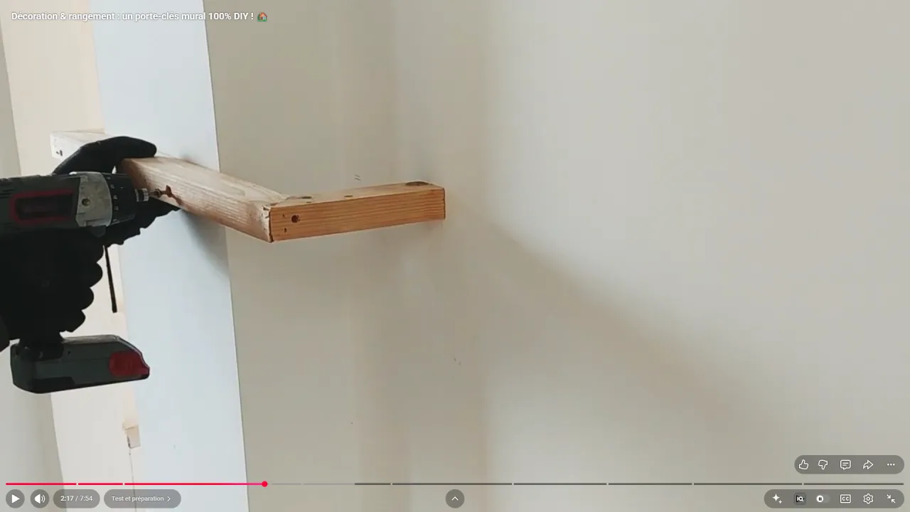 Fixer au mur